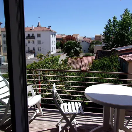 Apartment Confort Et Lumiere
